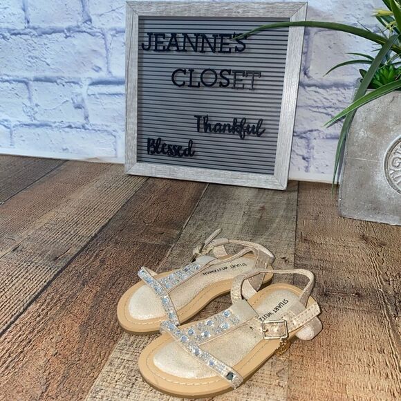 STUART WEITZMAN
Girls' Crystal Suede Sandals - Picture 2 of 10
